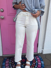 Load image into Gallery viewer, Olivia Wide Leg White Jeans
