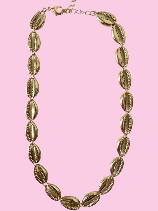 Full Gold Shell Necklace