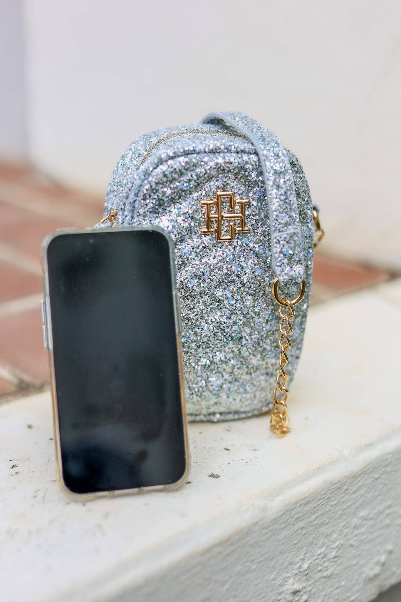 Colton Cell Phone Crossbody - Glitter Silver