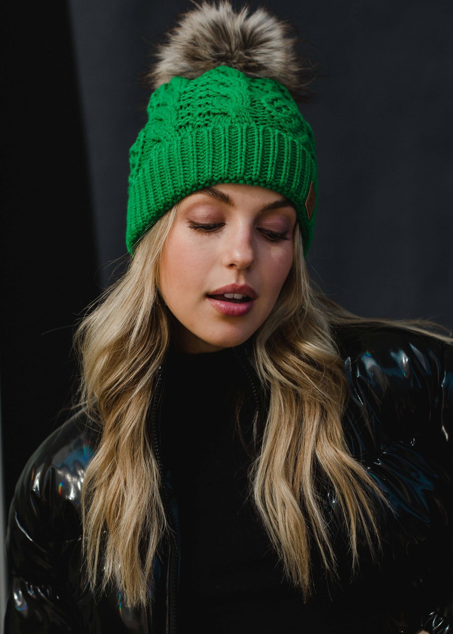 Cable Knit Pom-Pom Beanie Hat - Green