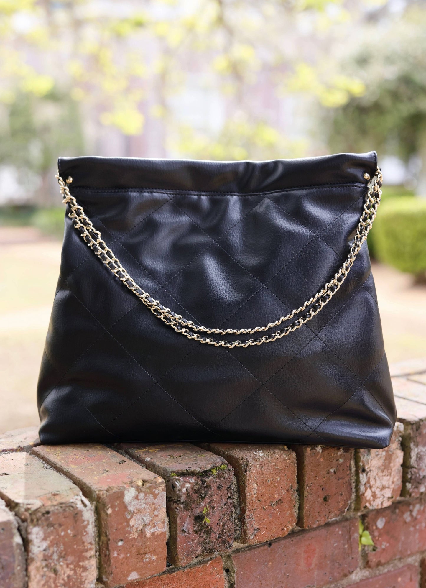 Harlow Tote with Pouch - Black