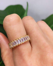 Load image into Gallery viewer, Baguette Queen Ring - Bracha
