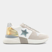 Load image into Gallery viewer, Patricia Sneakers - Light Grey
